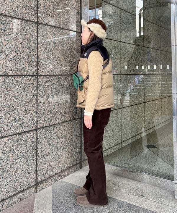 サイトウ　トモミさんの「BEAMS WOMEN｜THE NORTH FACE / ヌプシ ベスト」を使ったコーディネート