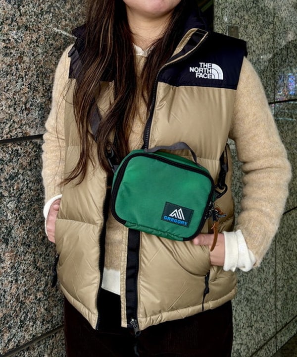 サイトウ　トモミさんの「BEAMS WOMEN｜THE NORTH FACE / ヌプシ ベスト」を使ったコーディネート