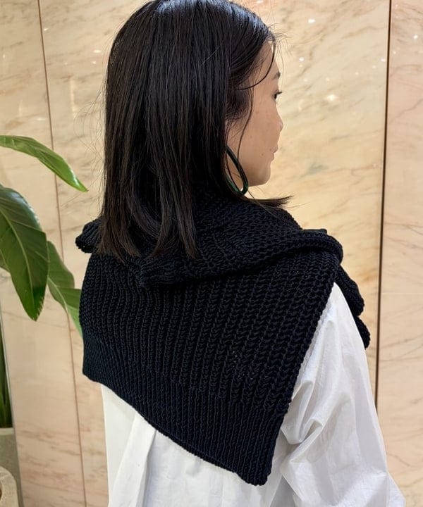 小笠原 楓さんの「BEAMS WOMEN｜【別注】:colon / ツイル シャツ」を使ったコーディネート