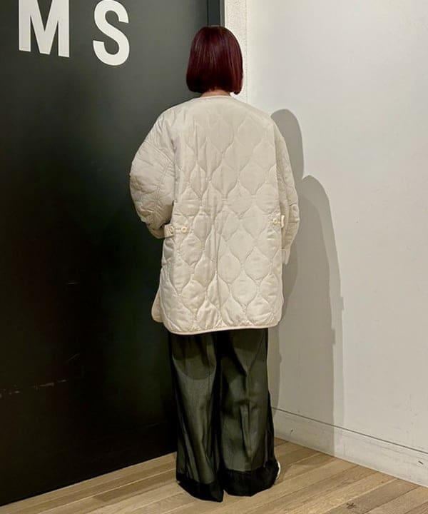 早川 萌子さんの「BEAMS WOMEN｜キルティング ノーカラー ブルゾン」を使ったコーディネート