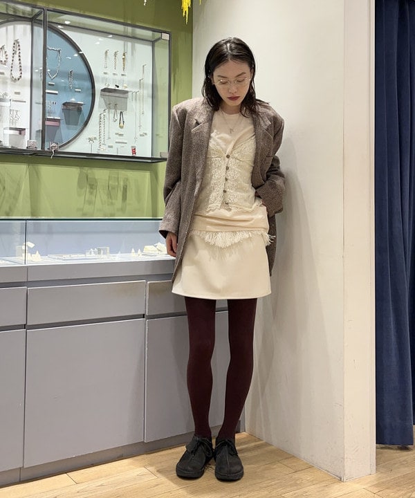 神坂 莉子さんの「BEAMS WOMEN｜GHOSPELL / Soliha Fringe Skirt」を使ったコーディネート