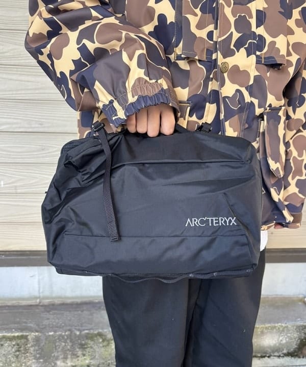 チナツさんの「BEAMS WOMEN｜【別注】Columbia / Sauvie Island（TM）Jacket」を使ったコーディネート