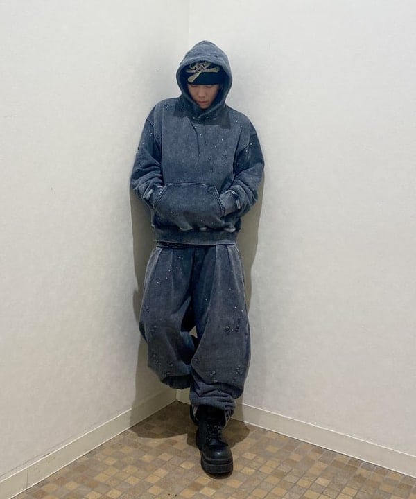 はるひむさんの「BEAMS WOMEN｜ワイドショートフィット ダメージ フーディ」を使ったコーディネート