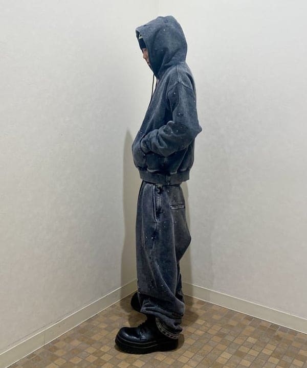 はるひむさんの「BEAMS WOMEN｜ワイドショートフィット ダメージ フーディ」を使ったコーディネート