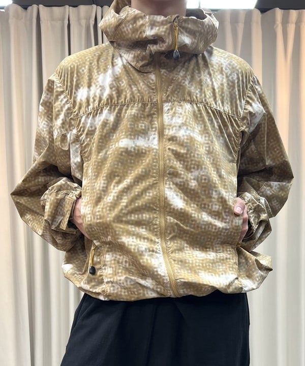 照田 拓史さんの「BEAMS WOMEN｜B.TECH_ZIP_HOODY」を使ったコーディネート