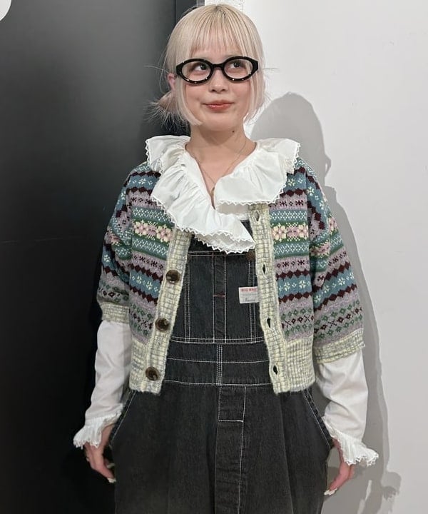 ando naoさんの「BEAMS WOMEN｜フェアアイル 5分袖 カーディガン」を使ったコーディネート