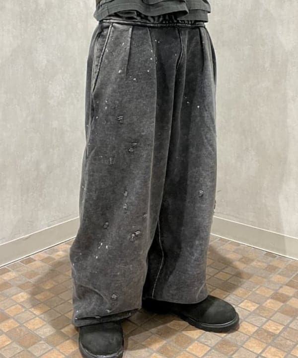 菊田 悠さんの「BEAMS WOMEN｜リバーシブル フェード ボンバー ジャケット」を使ったコーディネート