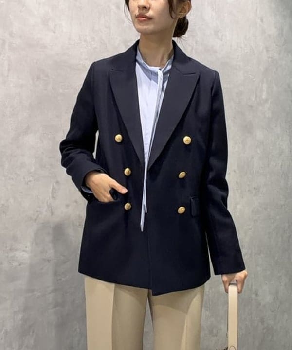 茂野 真楓さんの「BEAMS WOMEN｜ドライギャバジン ６ボタン ダブルジャケット」を使ったコーディネート