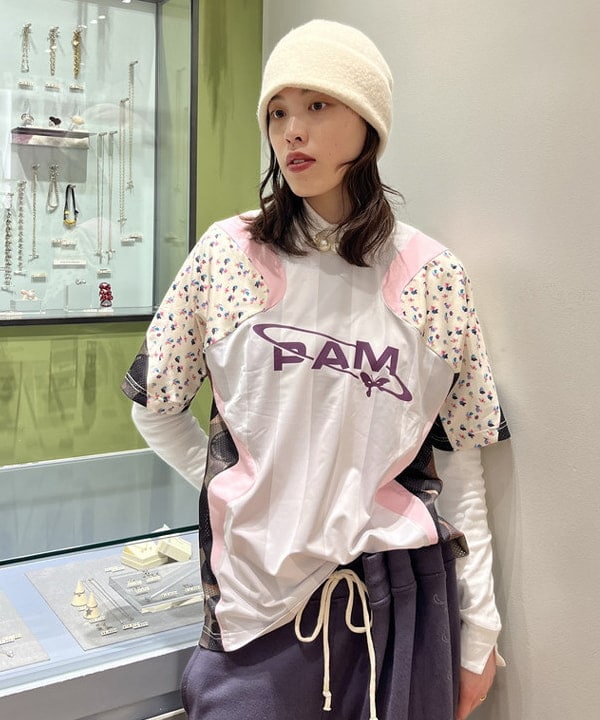 神坂 莉子さんの「BEAMS WOMEN｜」を使ったコーディネート