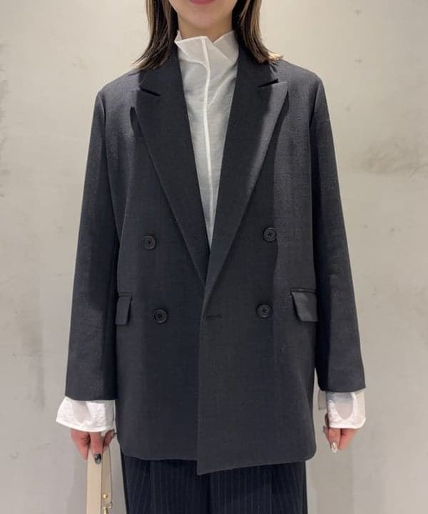 中平 あみさんの「BEAMS WOMEN｜ダブルクロス ロング ジャケット」を使ったコーディネート