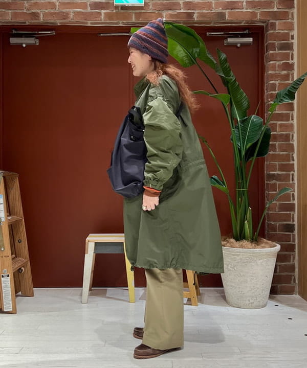エノモト アミさんの「BEAMS WOMEN｜ソロテックス M-65 パーカ」を使ったコーディネート