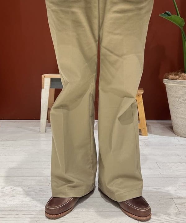 エノモト アミさんの「BEAMS WOMEN｜ソロテックス M-65 パーカ」を使ったコーディネート