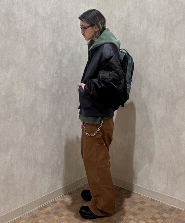 Ryohei Takataさんの「BEAMS WOMEN｜フェード リベット フルジップアップ フーディ 【ワイドショートフィット】」を使ったコーディネート