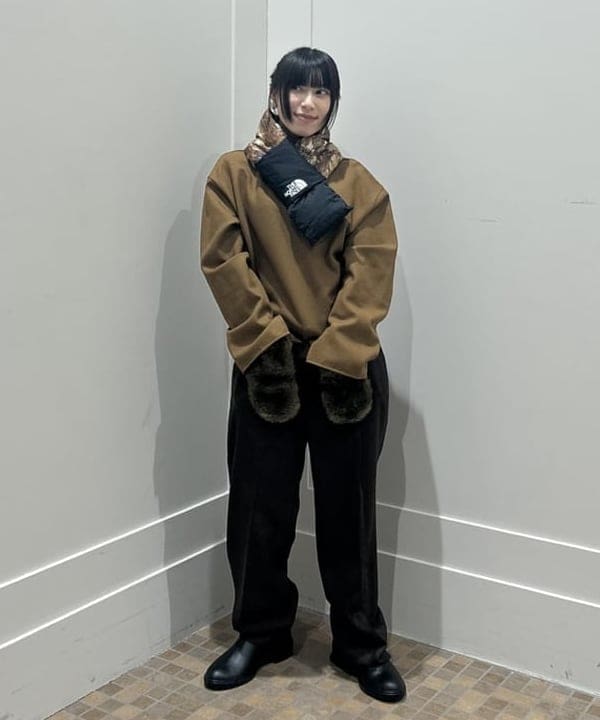 大槻 まひろさんの「BEAMS WOMEN｜THE NORTH FACE / ヌプシ マフラー」を使ったコーディネート