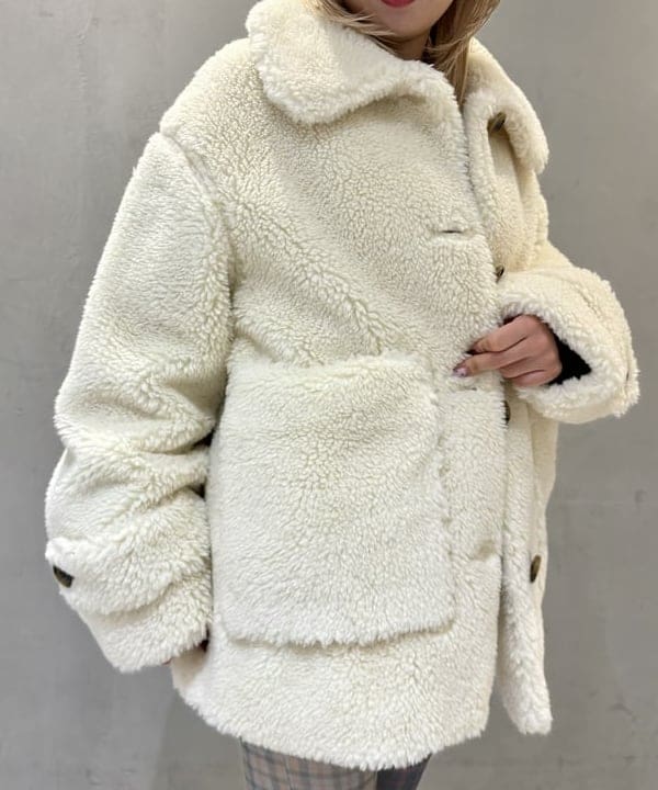 ヒカリさんの「BEAMS WOMEN｜ニット ミニ バッグ」を使ったコーディネート