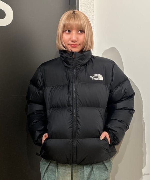 佐藤 亜美さんの「BEAMS WOMEN｜THE NORTH FACE / ショート ヌプシ ジャケット」を使ったコーディネート