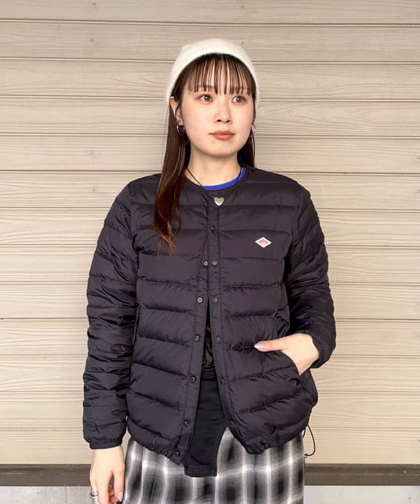 カタヤマ アヤさんの「BEAMS WOMEN｜スタンドカラー シングル コート」を使ったコーディネート