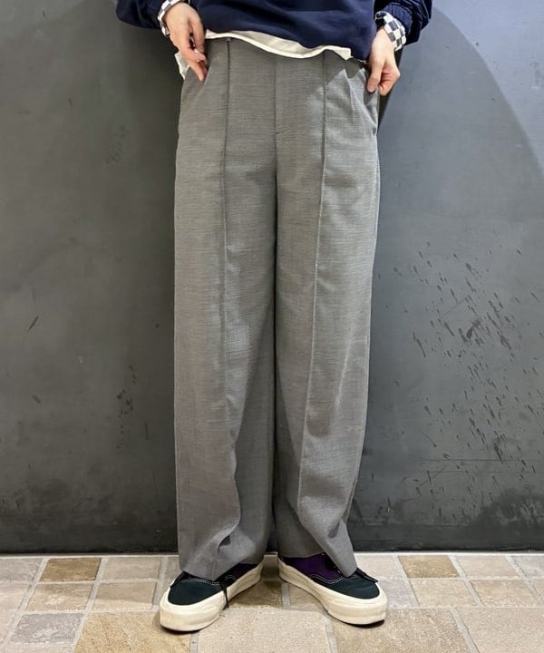 木村 梨香さんの「BEAMS WOMEN｜リップストップ ミリタリー ブルゾン」を使ったコーディネート