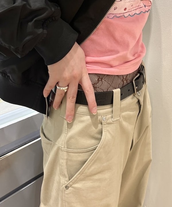 神坂 莉子さんの「BEAMS WOMEN｜ギャザー アーム MA-1」を使ったコーディネート