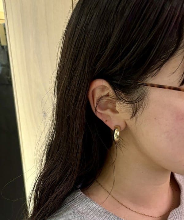 チナツさんの「BEAMS WOMEN｜adidas / Adicolor Teamgeist Cut Line Hoodie」を使ったコーディネート