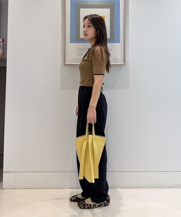 松本 佳菜子さんの「BEAMS WOMEN｜BEAURE &times; Ray BEAMS / 別注 2WAY バッグ」を使ったコーディネート