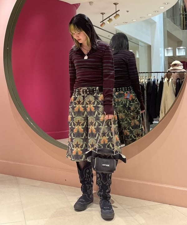 ゆいさんの「BEAMS WOMEN｜I Hate Monday / New Flower Lace ストッキング」を使ったコーディネート