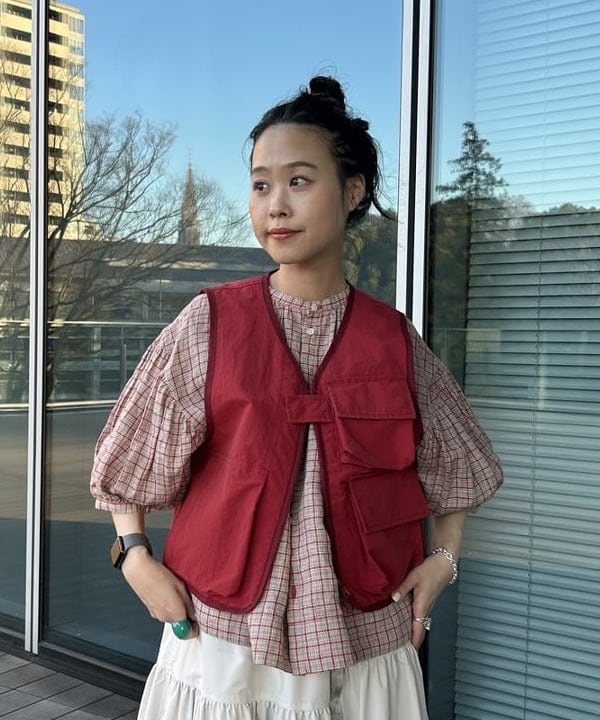 清水 彩乃さんの「BEAMS WOMEN｜シルバー ハート トグル ブレスレット」を使ったコーディネート