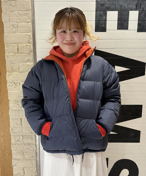 大石彩可さんの「BEAMS WOMEN｜リバーシブル ダウン ジャケット」を使ったコーディネート