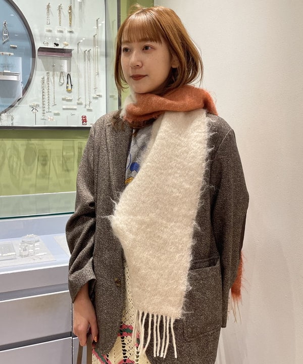 大木さんの「BEAMS WOMEN｜ツイード スリーボタン ビッグジャケット」を使ったコーディネート