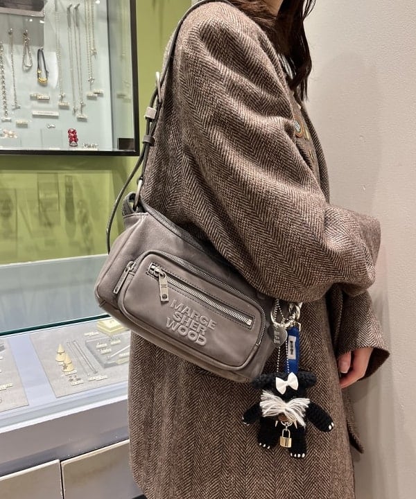 神坂 莉子さんの「BEAMS WOMEN｜」を使ったコーディネート