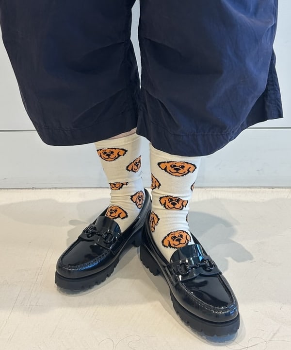 清水 彩乃さんの「BEAMS WOMEN｜THREE POTATO FOUR / 缶バッジ 4pcs」を使ったコーディネート