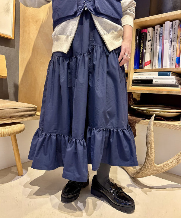 吉野 多恵さんの「BEAMS WOMEN｜US NAVY クルー ベスト」を使ったコーディネート