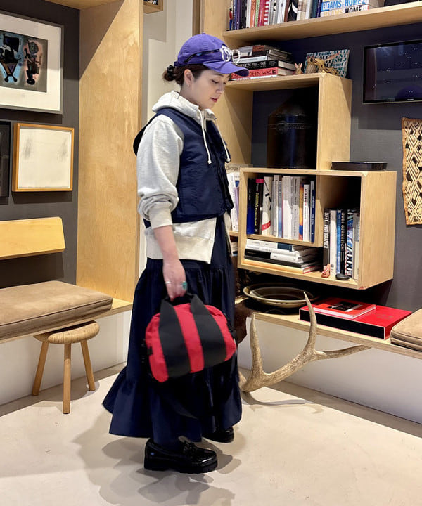 吉野 多恵さんの「BEAMS WOMEN｜US NAVY クルー ベスト」を使ったコーディネート