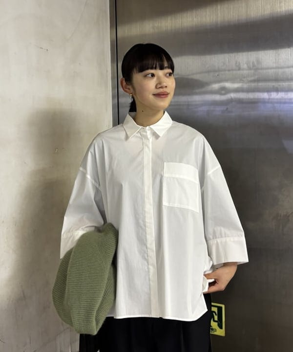 野村 美紅さんの「BEAMS WOMEN｜ベルテッド カルゼ パンツ」を使ったコーディネート