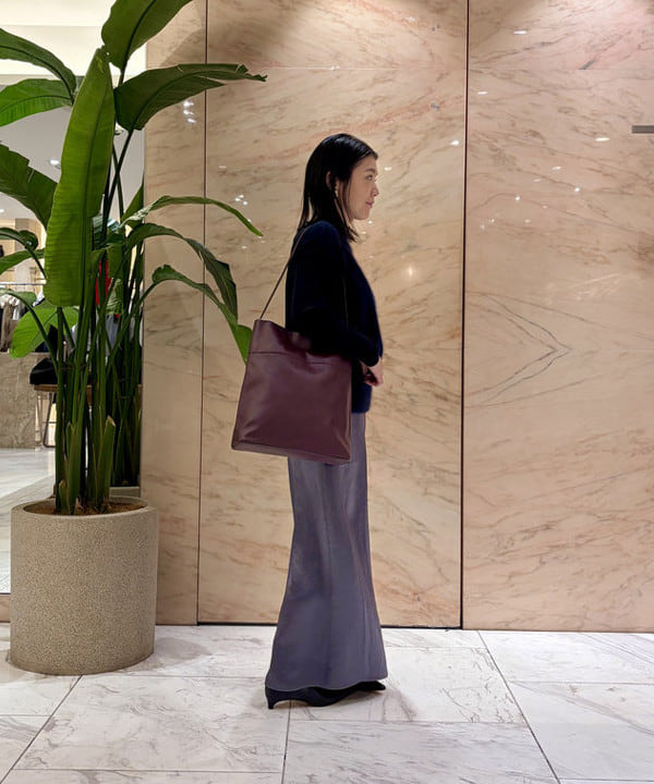 小笠原 楓さんの「BEAMS WOMEN｜フラッフィー ボートネック ニット」を使ったコーディネート