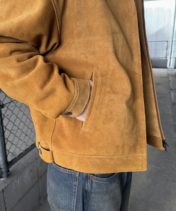 川崎 駿希さんの「BEAMS WOMEN｜ワイドストレート デニムパンツ」を使ったコーディネート