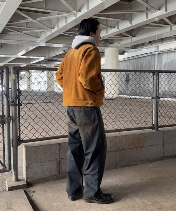 川崎 駿希さんの「BEAMS WOMEN｜ワイドストレート デニムパンツ」を使ったコーディネート