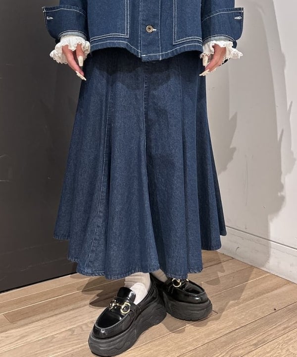 ando naoさんの「BEAMS WOMEN｜デニム エンジニア ジャケット」を使ったコーディネート