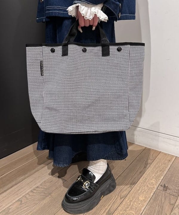 ando naoさんの「BEAMS WOMEN｜デニム エンジニア ジャケット」を使ったコーディネート