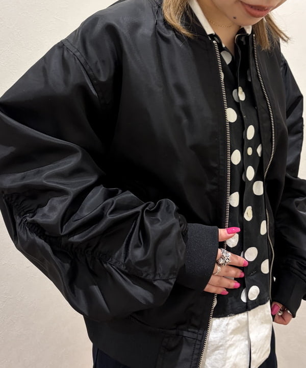 まゆちゃんさんの「BEAMS WOMEN｜ギャザー アーム MA-1」を使ったコーディネート