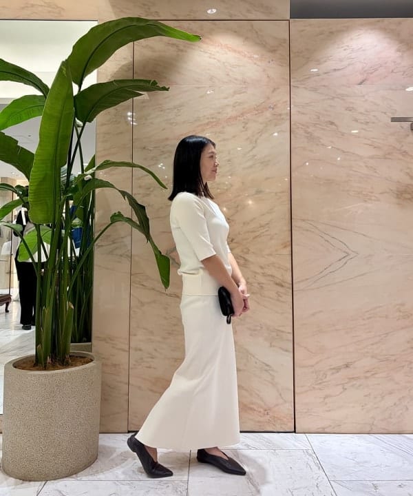 小笠原 楓さんの「BEAMS WOMEN｜シンプル モックネック ニット .M」を使ったコーディネート