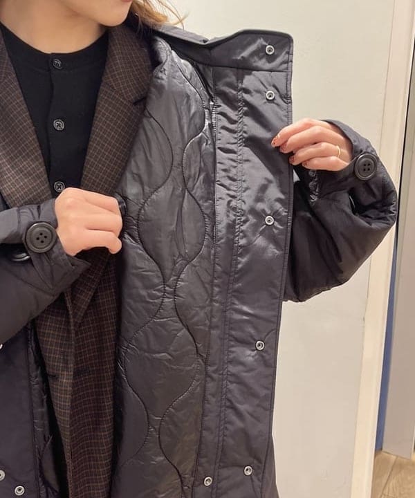 大木さんの「BEAMS WOMEN｜ベロア ワイド スウェット パンツ」を使ったコーディネート