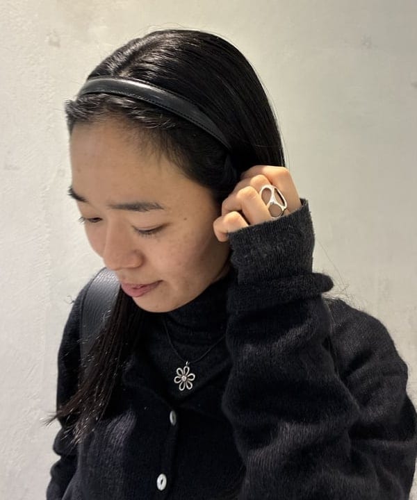 津藤 理佐子さんの「BEAMS WOMEN｜ヘムデタッチャブル スラックス」を使ったコーディネート