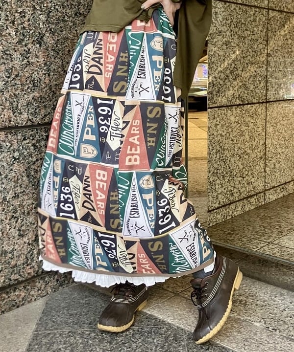 小原 もこさんの「BEAMS WOMEN｜クレイジー デタッチ スリーブ ライナー」を使ったコーディネート