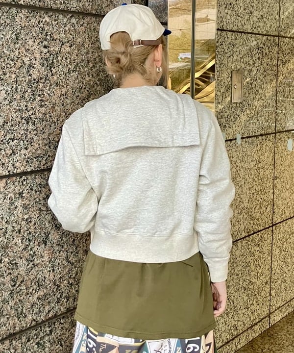 小原 もこさんの「BEAMS WOMEN｜クレイジー デタッチ スリーブ ライナー」を使ったコーディネート