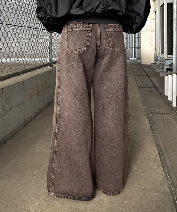 オカモト ミサキさんの「BEAMS WOMEN｜ギャザー アーム MA-1」を使ったコーディネート