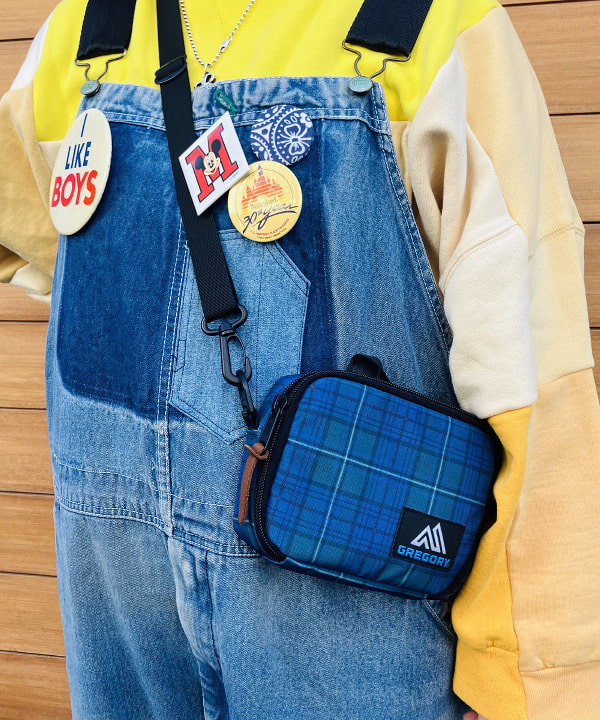 佐藤 歩さんの「BEAMS WOMEN｜【別注】GREGORY / VINTAGE MINI MISSION PACK CHECK」を使ったコーディネート