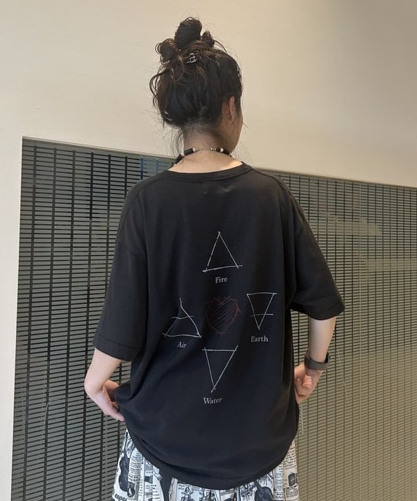 清水 彩乃さんの「BEAMS WOMEN｜Nd_Troentorp_SP」を使ったコーディネート