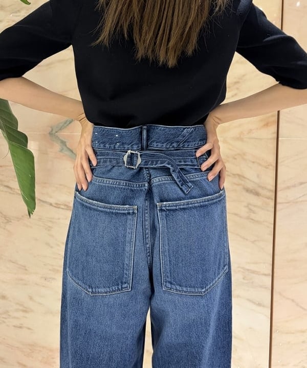 茂野 真楓さんの「BEAMS WOMEN｜シンプル ボートネックニット .M」を使ったコーディネート