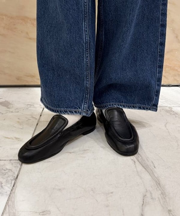 茂野 真楓さんの「BEAMS WOMEN｜シンプル ボートネックニット .M」を使ったコーディネート